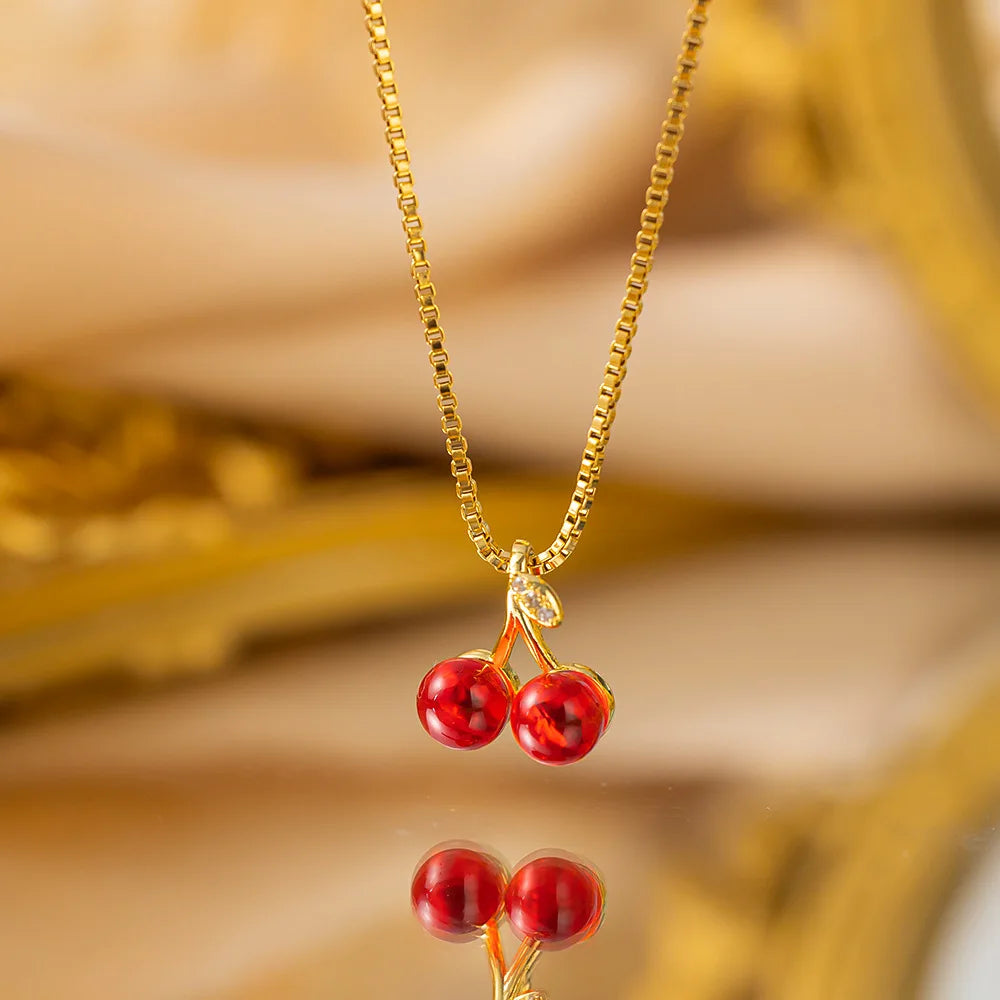 Fashionable Cherry Pendant Necklace – Women’s Golden Chain Fruit Jewelry Gift
