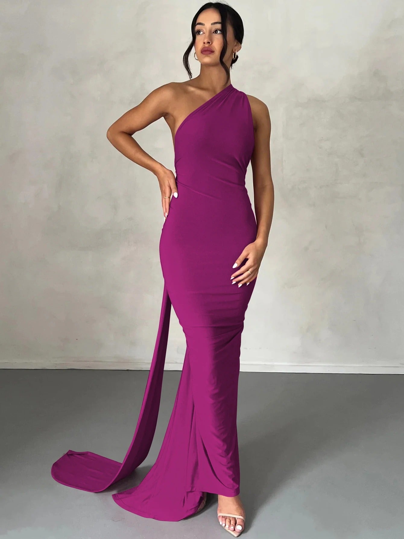 Hugcitar One Shoulder Backless Ruched Maxi Dress – Adjustable Scarf Loop Elegant Y2K Streetwear 2025
