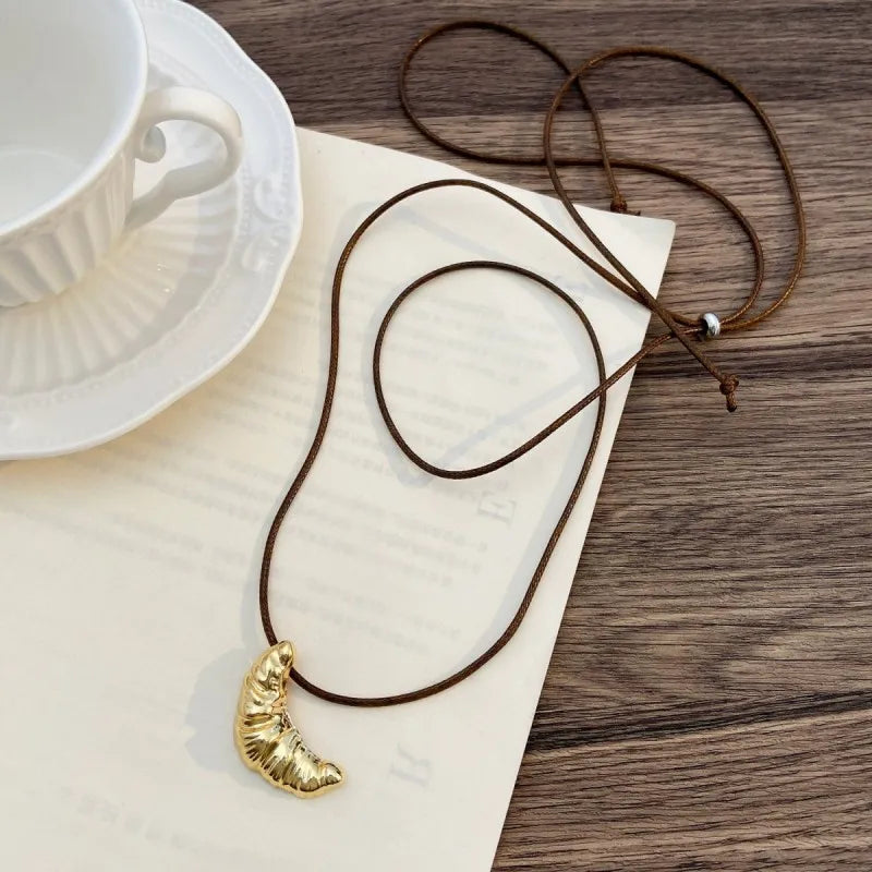 LATS Simple Cow Horn Pendant Necklace – Women’s Long Leather Rope Sweater Chain Jewelry