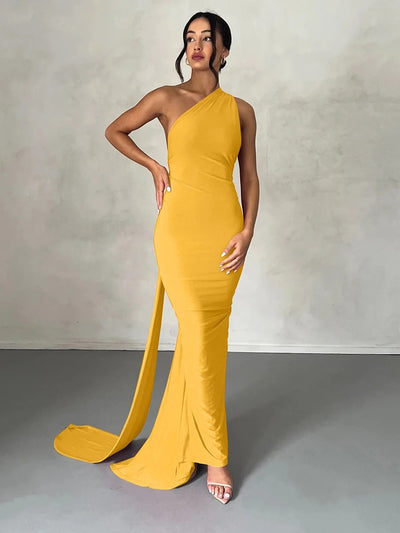 Hugcitar One Shoulder Backless Ruched Maxi Dress – Adjustable Scarf Loop Elegant Y2K Streetwear 2025